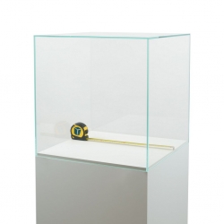 Glazen vitrinekap | glazen stolp voor op sokkel | museumvitrine