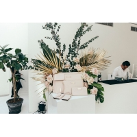 MDF wit hoogglans sokkels | zuilen wit hoogglans MDF