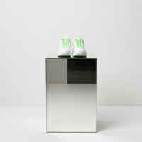 spiegel sokkel (plexiglas), 30 x 30 x 100 cm (lxbxh)