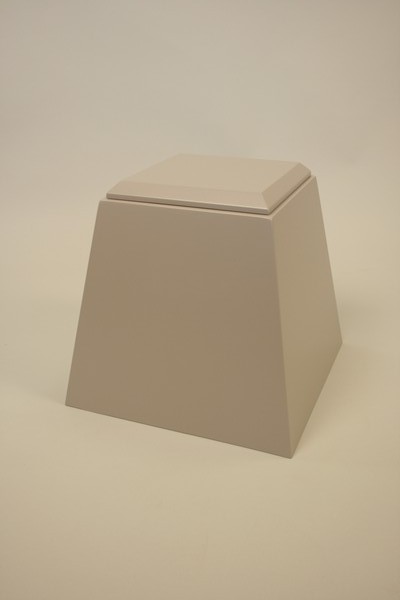 Piramide sokkel